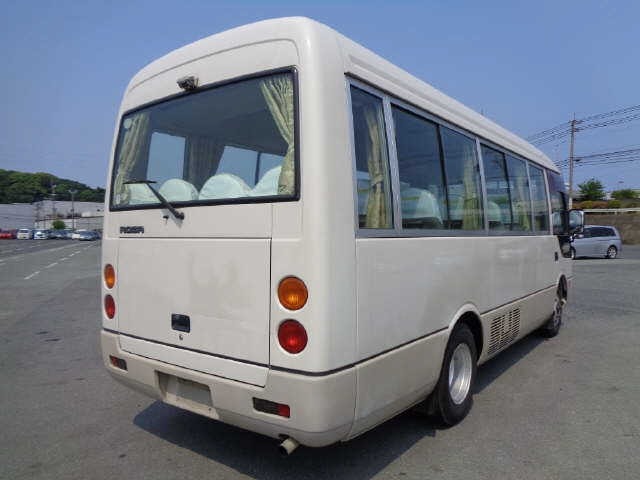2004 MITSUBISHI ROSA